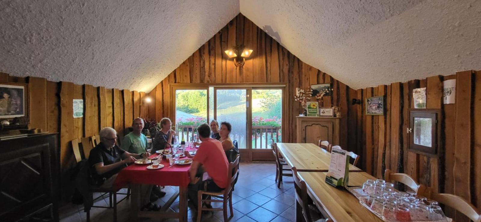 Les Clarines Perceneige - Chambre D'Hotes Vue Sur Montagne & Spa Saint-Jacques-en-Valgodemard Екстериор снимка